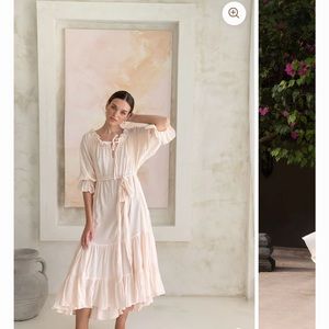 ISO hazel and folk Emmaline gown